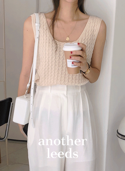[another leeds] 소피 knit sleeveless