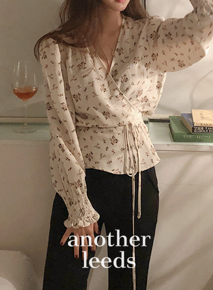 [another leeds] 플로디 blouse