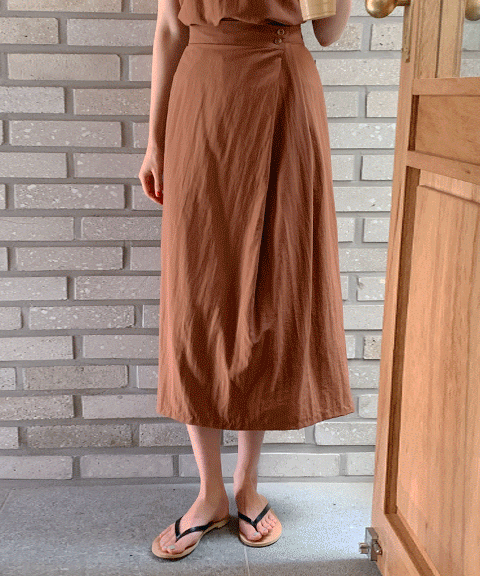 [오늘출발🚚] 펜시브 버튼 skirt (linen 15%)